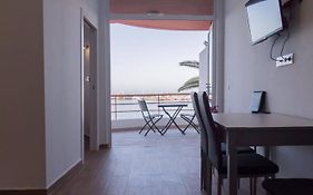 Paseo Maritimo, Los Cristianos Over The Sea Free Wifi