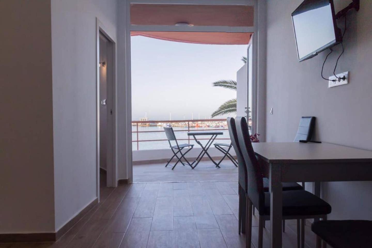 Paseo Maritimo, Los Cristianos Over The Sea Free Wifi Арона Екстер'єр фото